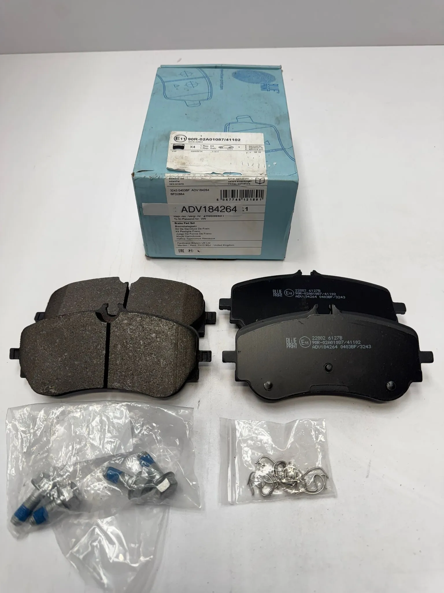 BRAKE PADS 
