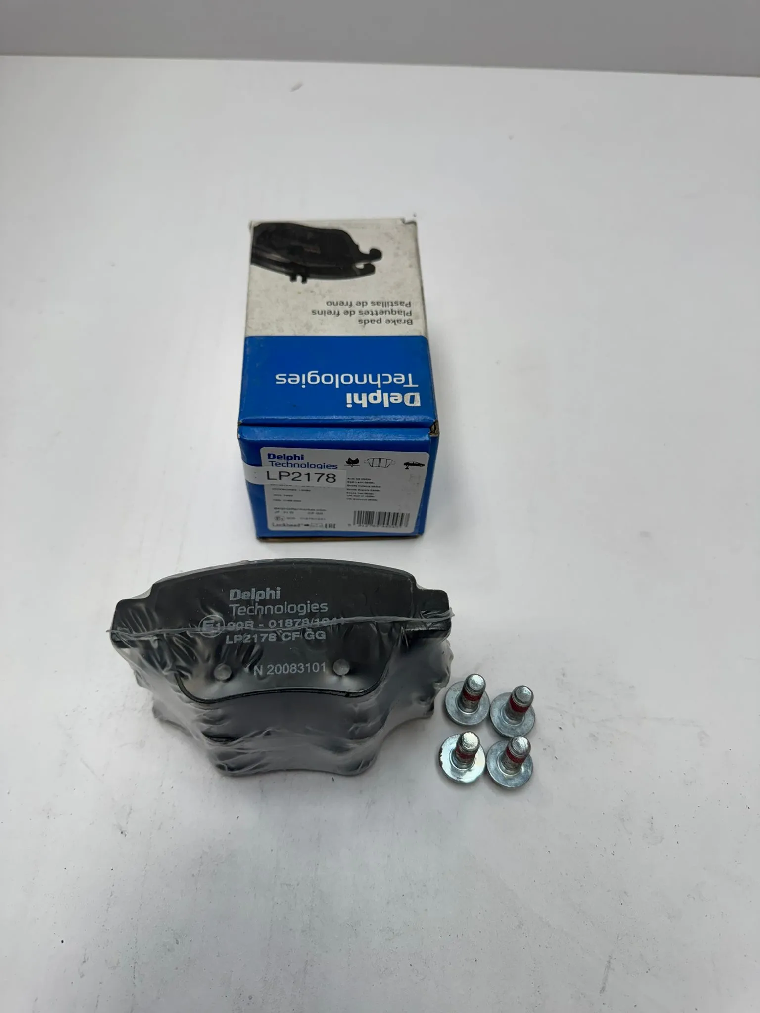 BRAKE PADS 
